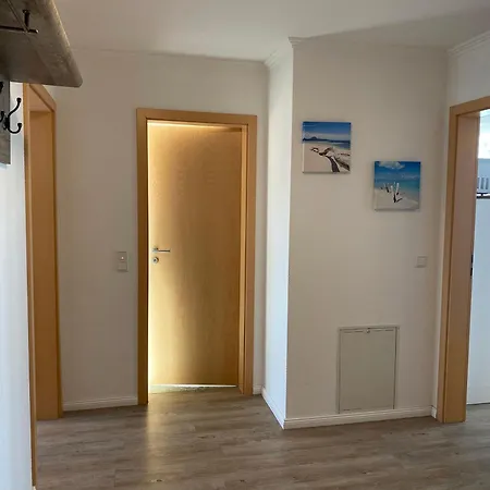 Haus Ruegenscher Bodden Whg 04 Mit Meerblick