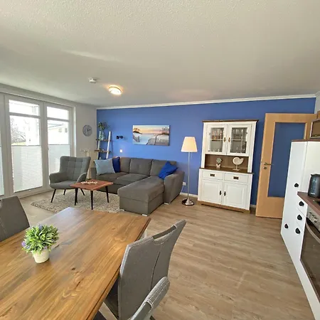 Haus Ruegenscher Bodden Whg 04 Mit Meerblick Lägenhet